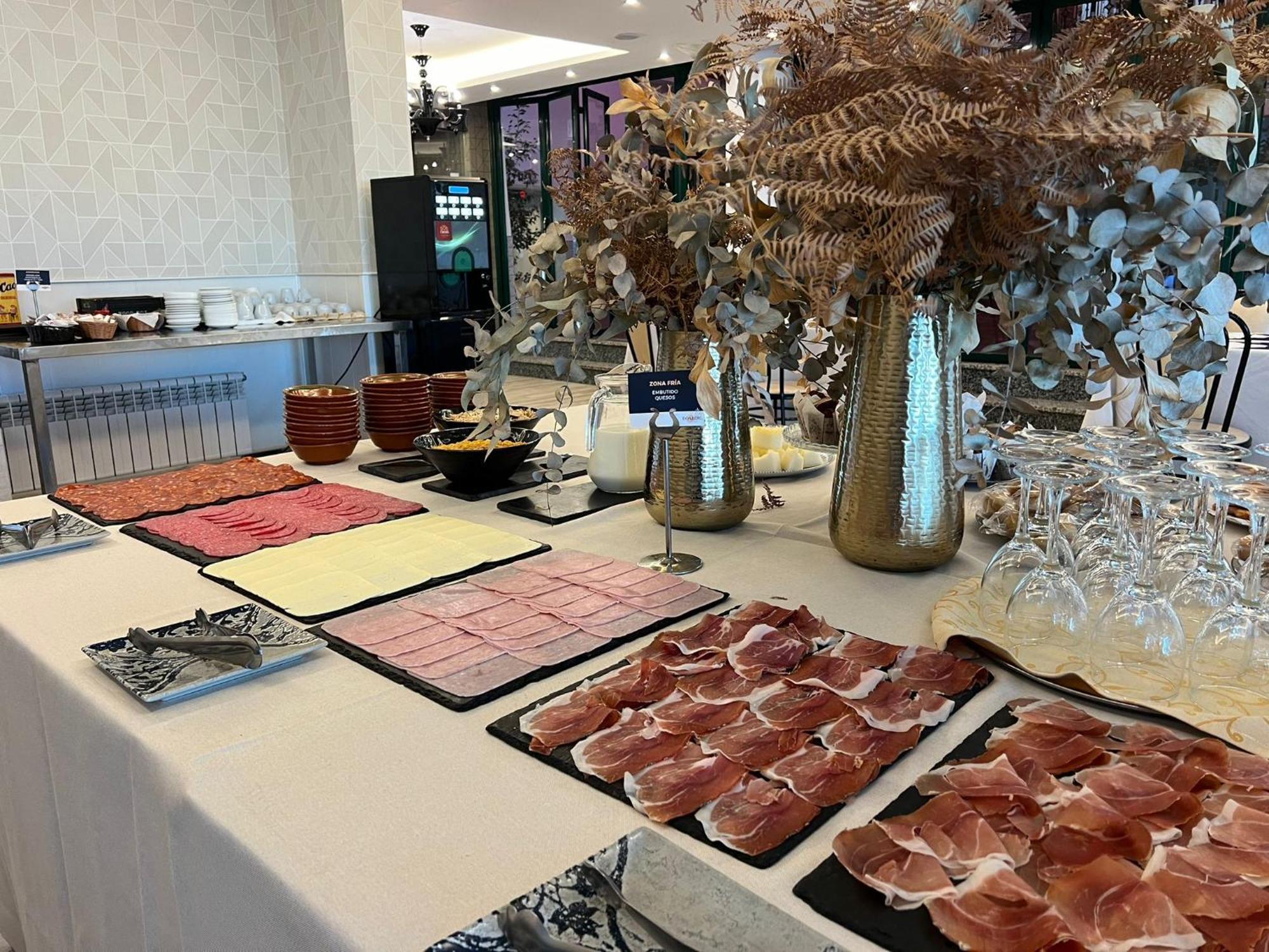 Hotel Restaurante Boabdil Отура Экстерьер фото